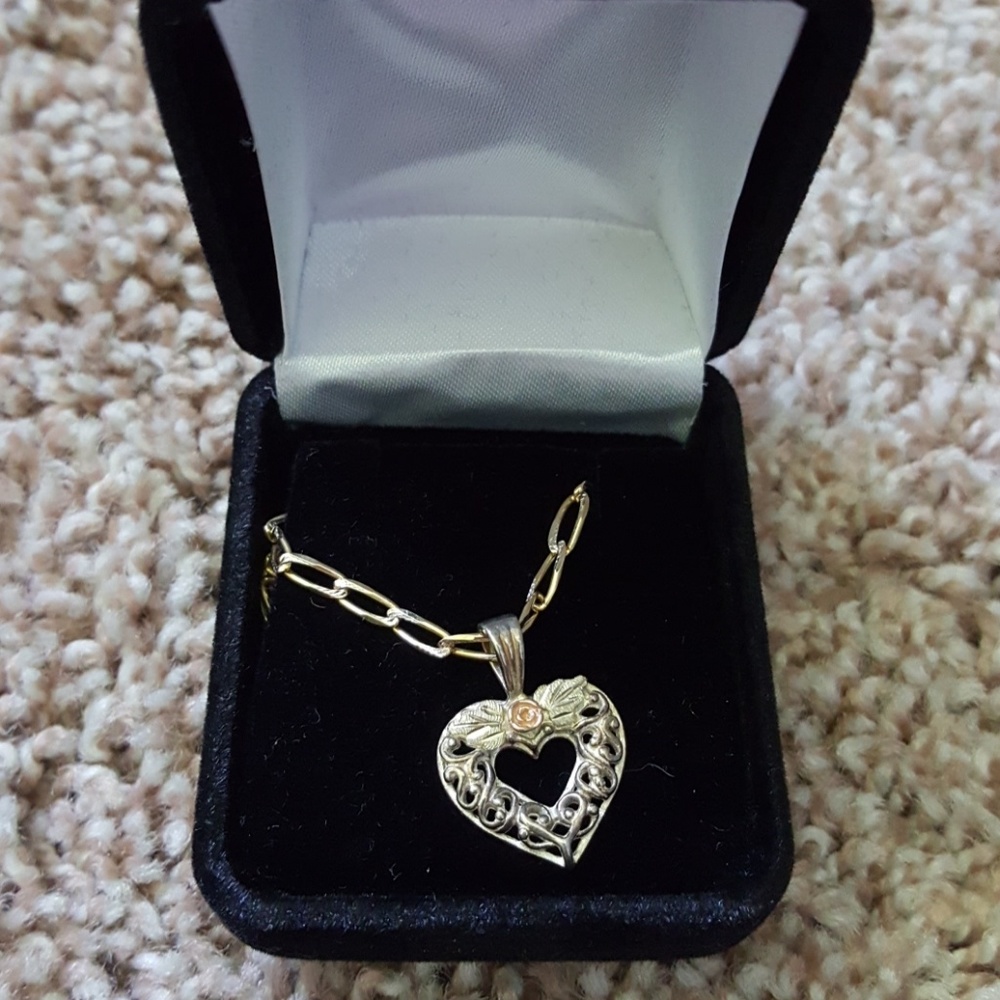 Black Hills Gold Necklace